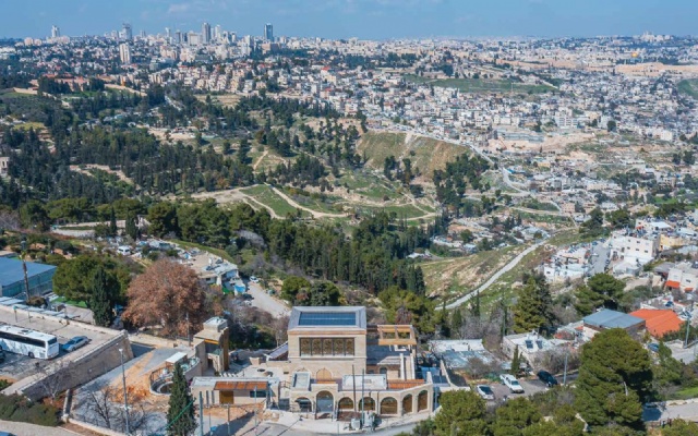 Jewish National Fund | Builders Circle - Building Israel Together | Jewish National Fund Builders Circle - Building Israel's community & social infrastructure. Join the Builders Circle & unlock Israel's potential.